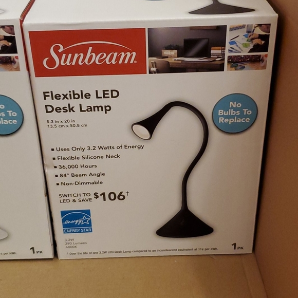 Sunbeam LED flexible desk lamp - Picture 3 of 5